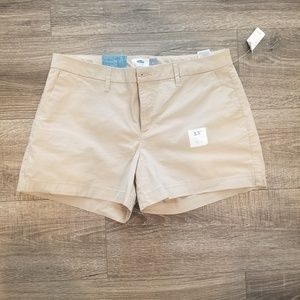 NWT Khaki Shorts Old Navy